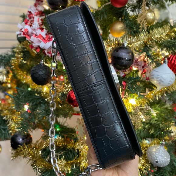 Michael Kors Carmen Medium Crocodile Embossed Convertible Shoulder Bag - Picture 4 of 9